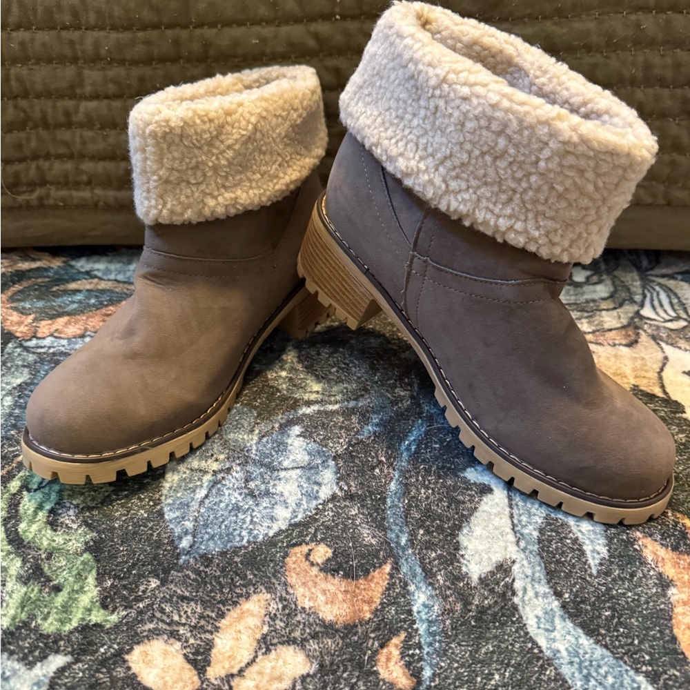 Cozy Shearling-Lined Ankle Boots